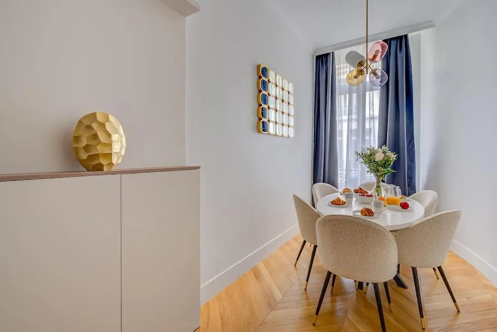 Luxurious Apartment - Champs Elysees - With Ac Paris