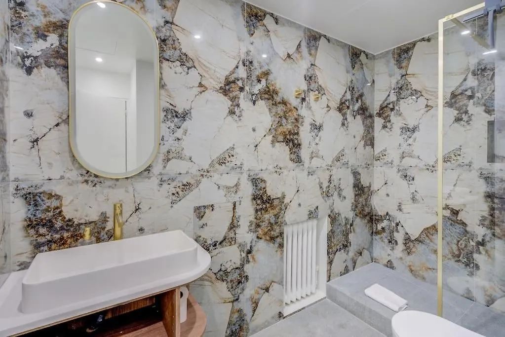 Luxurious Apartment - Champs Elysees - With Ac Paris